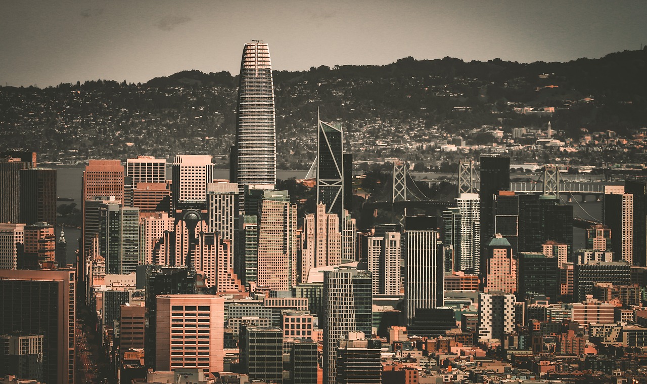 高速行駛的 高速行駛的